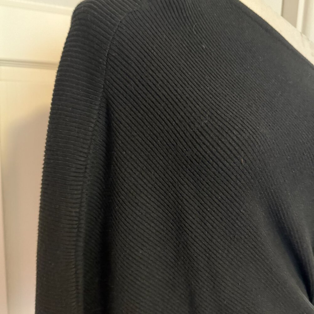 VICI Black Ribbed Knit Off Shoulder Oversized Sweater Sz M - Picture 3 of 6